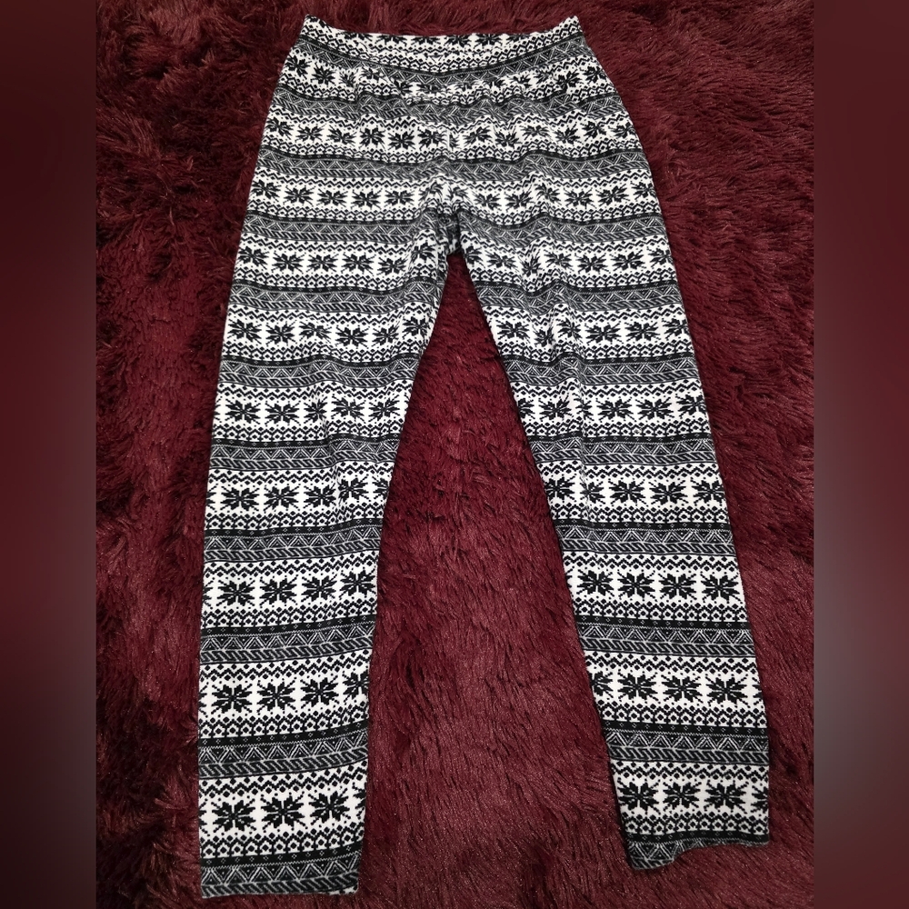Shosho Black and White Patterned Leggings